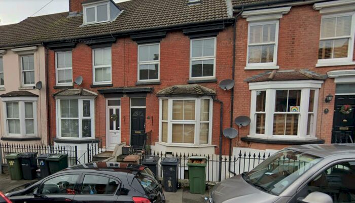 1 Bedroom Flat To Rent In Fff, Hardy StreetMaidstoneKent, ME14