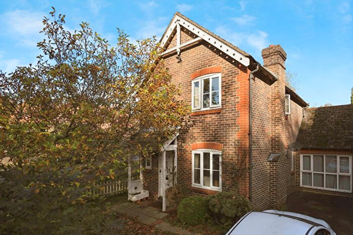 3 Bedroom Detached House For Sale In Coppice View, Heathfield, East Sussex, TN21