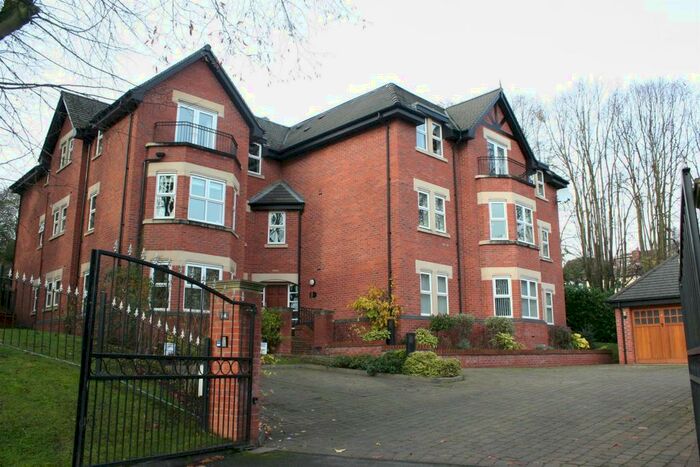 2 Bedroom Apartment To Rent In St Georges Close, Allestree, Derby, DE22