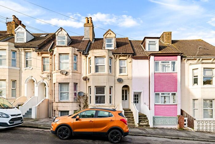1 Bedroom Flat To Rent In Darby Place, Folkestone, CT20