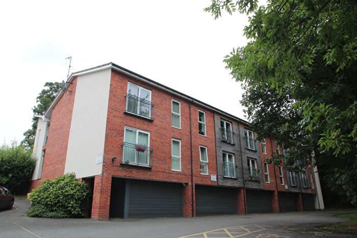 2 Bedroom Flat To Rent In The Courtyard, Stanningley Road, Leeds, LS12
