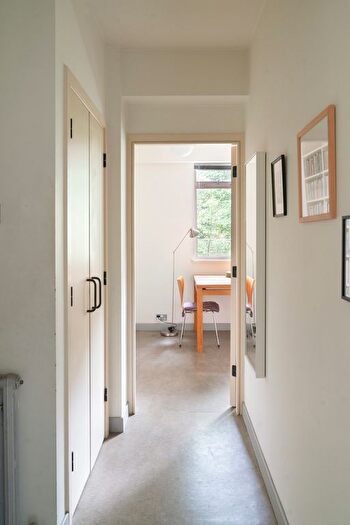 1 Bedroom Flat For Sale In Isokon Building Ii, Lawn Road, London, NW3