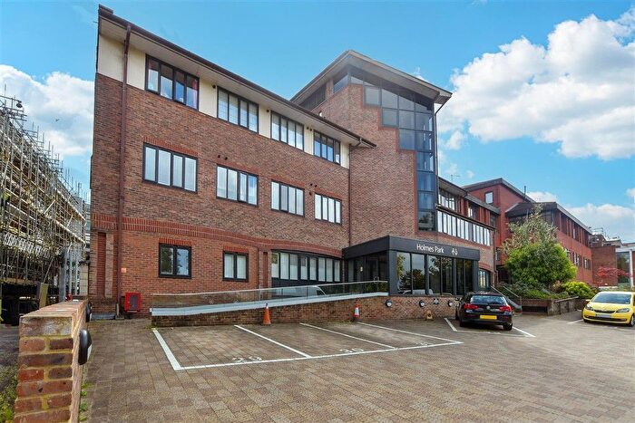 1 Bedroom Flat For Sale In North Street, Horsham, West Sussex, RH12