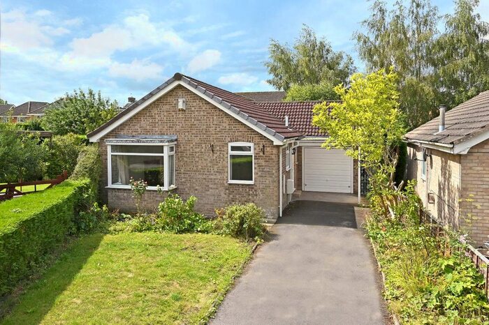 2 Bedroom Bungalow To Rent In Fairfields Drive, York, North Yorkshire, YO30