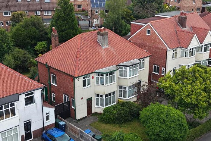 3 Bedroom Semi-Detached House For Sale In County Road, Ormskirk, L39