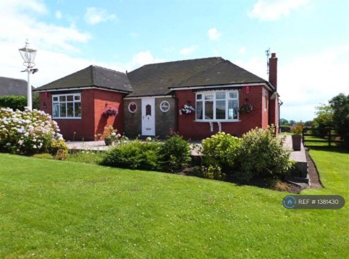 3 Bedroom Bungalow To Rent In Park Lane, Biddulph, ST8