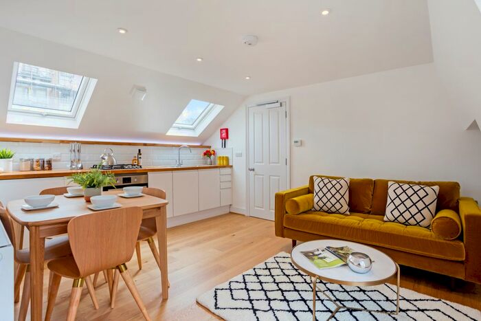 1 Bedroom Flat To Rent In Wandsworth Bridge Road, Fulham, SW6