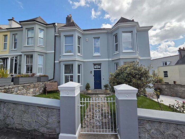 5 Bedroom End Terrace House For Sale In Mannamead, Plymouth, PL3