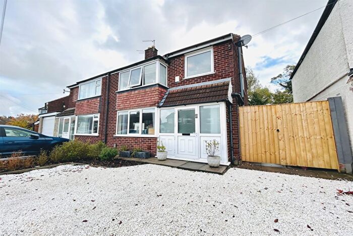 3 Bedroom Semi-detached House For Sale In Barley Road, Thelwall, WA4