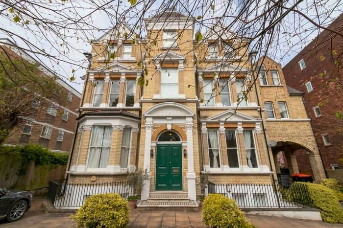1 Bedroom Flat To Rent In Keswick Road, London, SW15