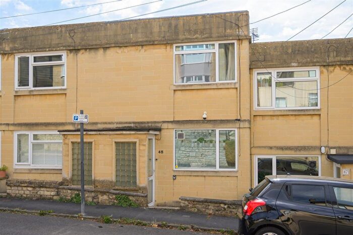 2 Bedroom Terraced House To Rent In St. James's Park, Bath, BA1