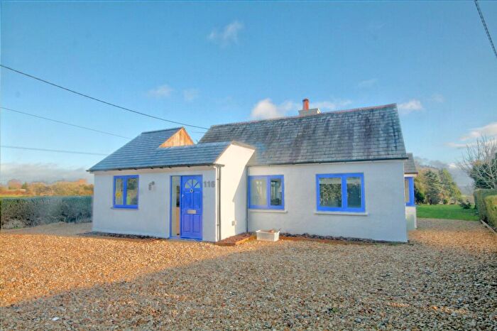 3 Bedroom Detached House To Rent In Wheatley Road, Garsington, OX44