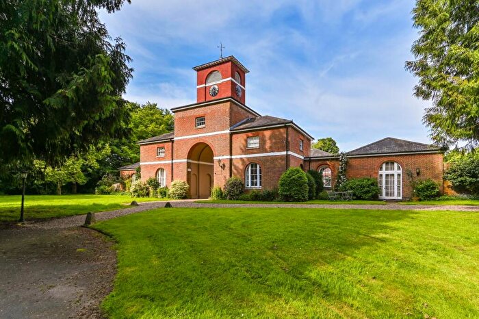 2 Bedroom Semi-Detached House For Sale In Lees Court, Sheldwich Lees, Faversham, Kent, ME13