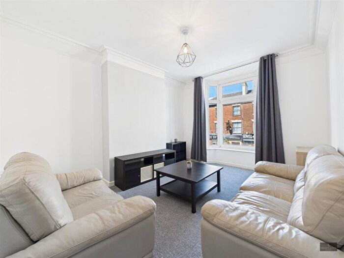 3 Bedroom House To Rent In Sidwell Street, Exeter, EX4