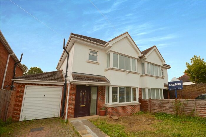 4 Bedroom Semi-Detached House To Rent In Mandeville Road, Isleworth, TW7