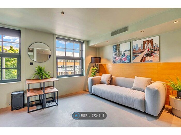 Studio To Rent In Caledonian Road, London, N1