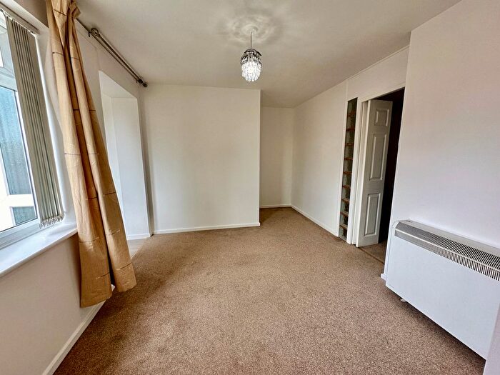 1 Bedroom Flat For Sale In Ellan Hay Road, Bradley Stoke Bristol, BS32