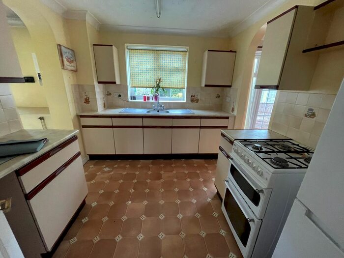 3 Bedroom Detached House To Rent In Glencoyne Gardens, Southampton, SO16