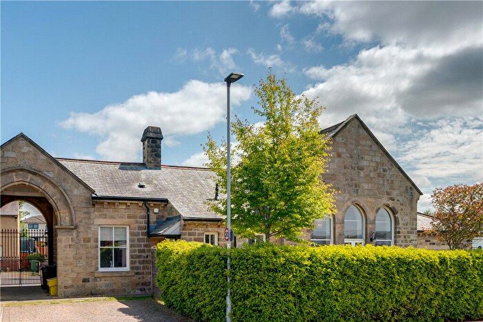 2 Bedroom Bungalow For Sale In Middleton Court, Otley, West Yorkshire, LS21