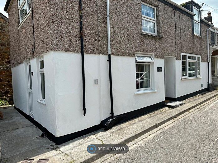 1 Bedroom Flat To Rent In Church Street, Newquay, TR7