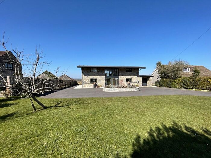 4 Bedroom Detached House To Rent In West Pennard, Glastonbury, BA6