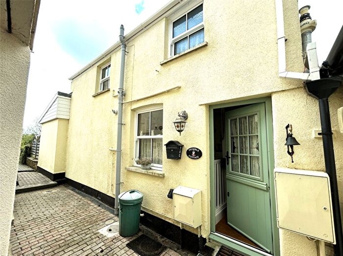 1 Bedroom Terraced House To Rent In East Street, Ilminster, Somerset, TA19