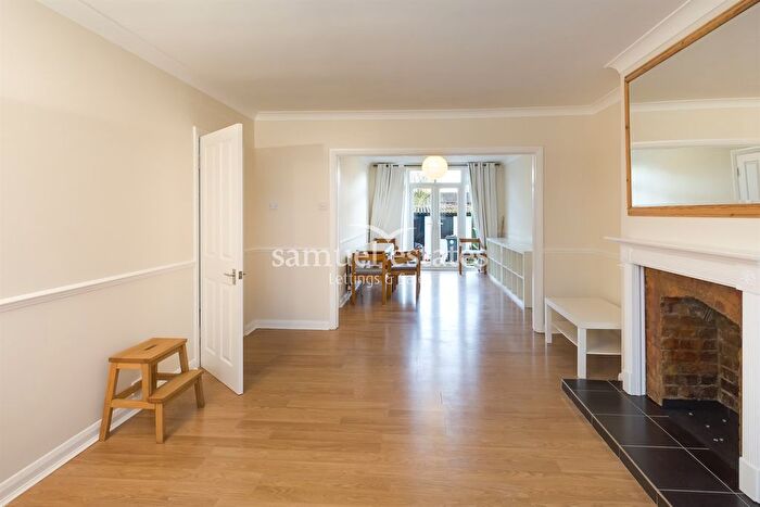 3 Bedroom Terraced House To Rent In Heatherset Gardens, Norbury, SW16