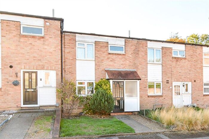 3 Bedroom Terraced House For Sale In Claston Close, Dartford, Kent, DA1