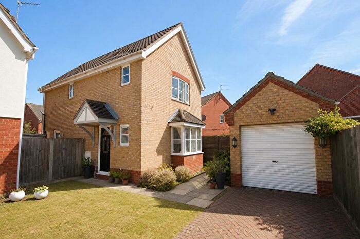 3 Bedroom Detached House For Sale In Hyde Court, Dussindale, NR7