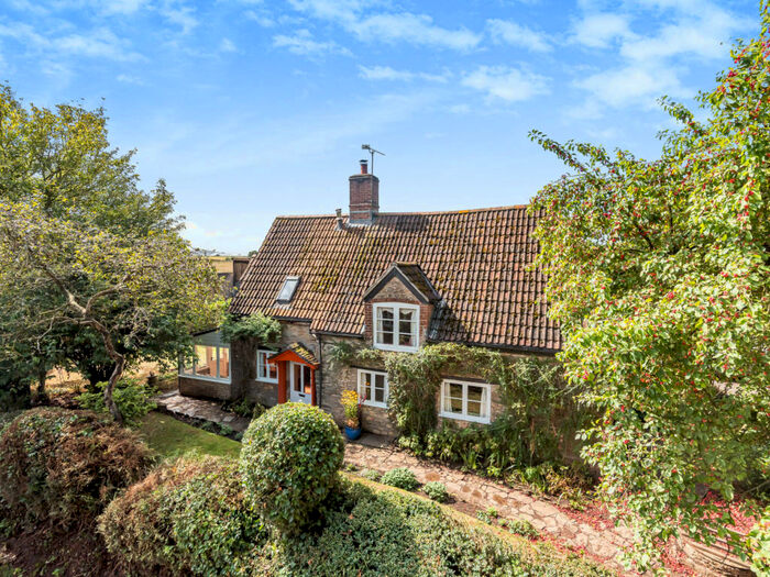 3 Bedroom Detached House For Sale In Fifehead Neville, Sturminster Newton, Dorset, DT10