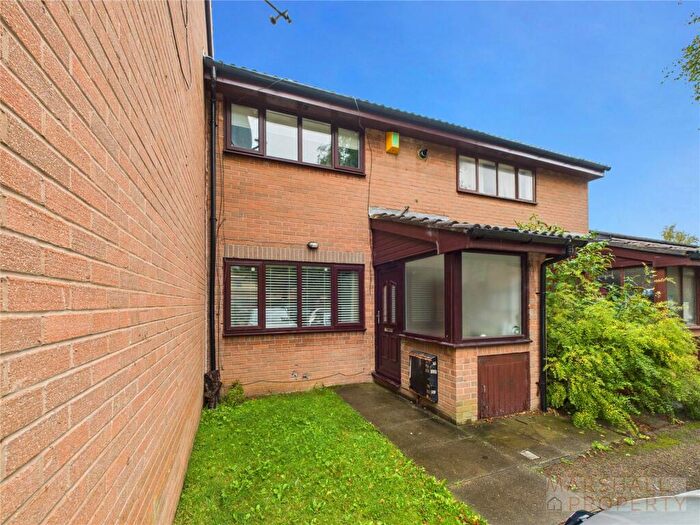 2 Bedroom Terraced House For Sale In Minster Court, City Centre, Liverpool, L7