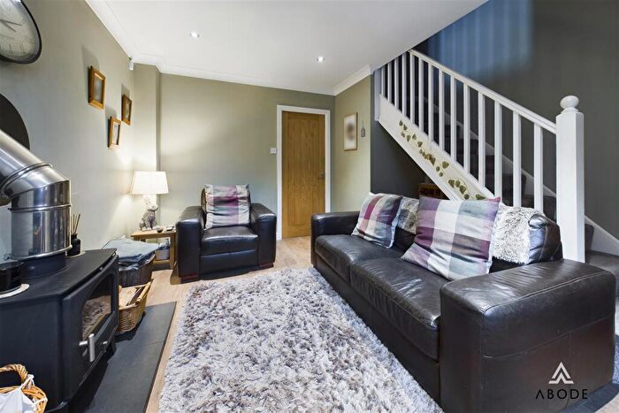 2 Bedroom Semi-Detached House For Sale In Lark Rise, Uttoxeter, Staffordshire, ST14