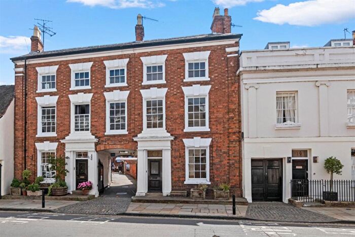 3 Bedroom Terraced House For Sale In Church Street, Stratford Upon Avon, CV37