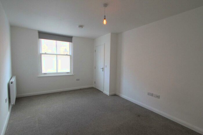 1 Bedroom Apartment To Rent In The Lofts, Parsons Street, Banbury, Oxon, OX16