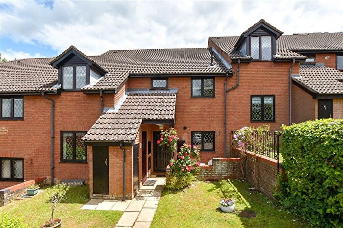 2 Bedroom Maisonette For Sale In Harrowlands Park, Dorking, Surrey, RH4