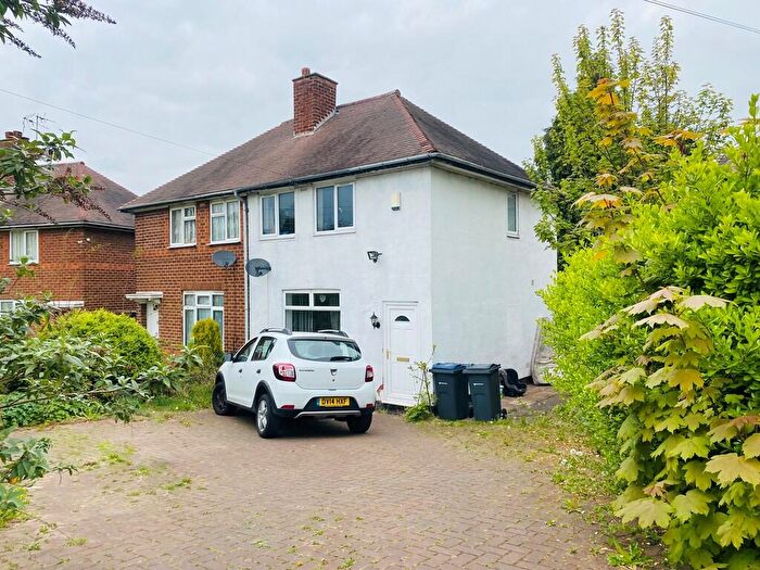 2 Bedroom Semi-Detached House To Rent In The Riddings, Stechford And Yardley North, Birmingham, B33
