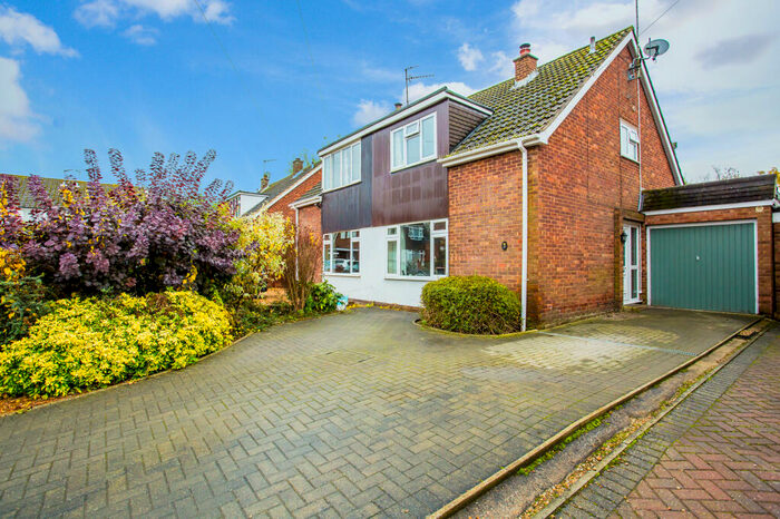 3 Bedroom Semi-Detached House To Rent In Greenway, Great Horwood, Milton Keynes, Buckinghamshire, MK17