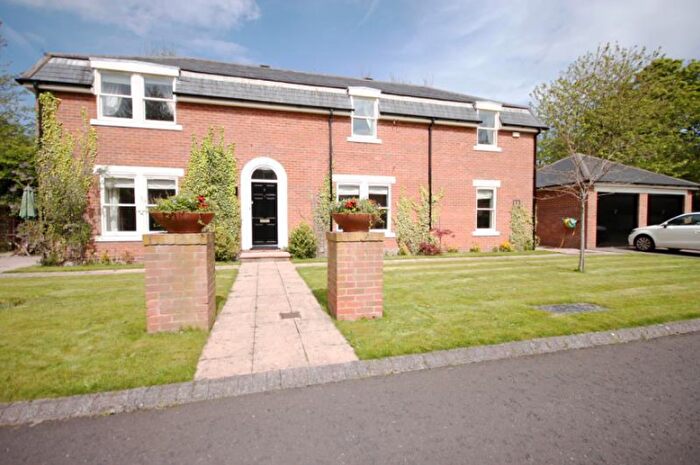 4 Bedroom House To Rent In Jesmond Park Mews, Jesmond, NE7