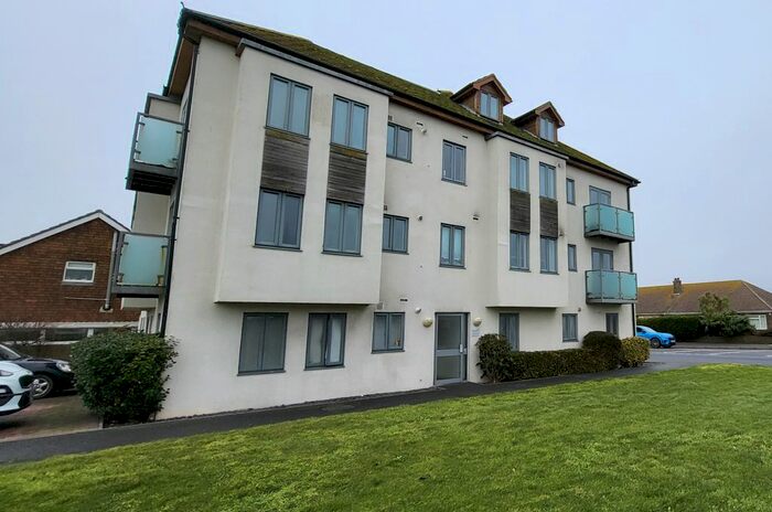 2 Bedroom Flat To Rent In South Coast Road, Peacehaven, BN10