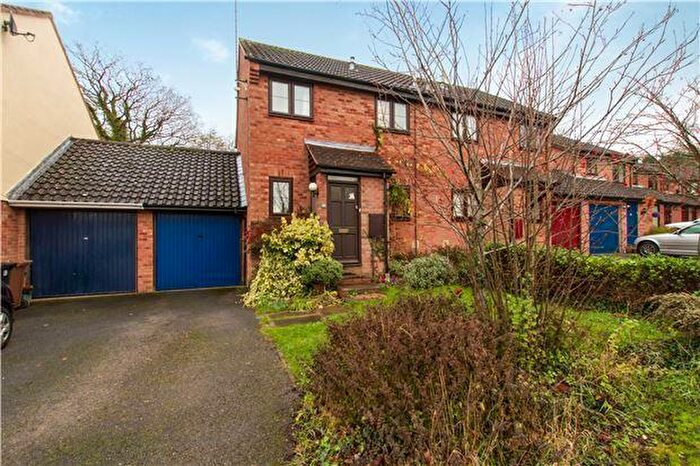 3 Bedroom Semi-Detached House To Rent In Denton Close, Oxford, OX2