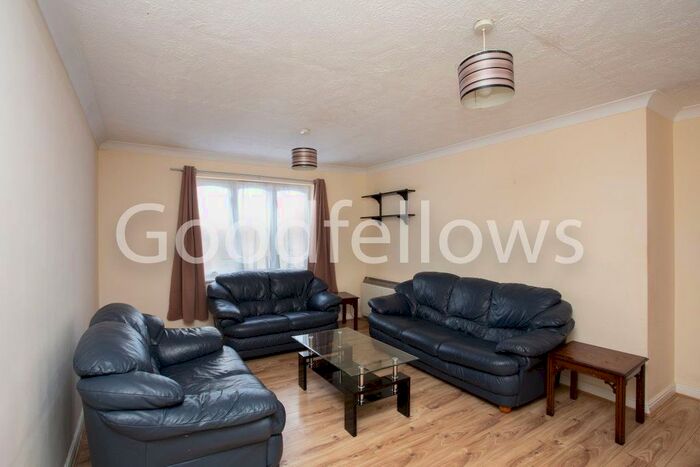 2 Bedroom Flat To Rent In Longfield Drive, Mitcham, CR4
