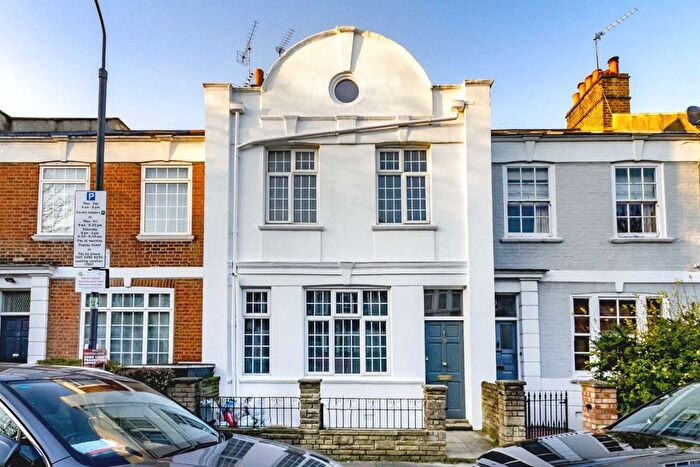 4 Bedroom Property To Rent In Sedlescombe Road, Fulham, London, SW6