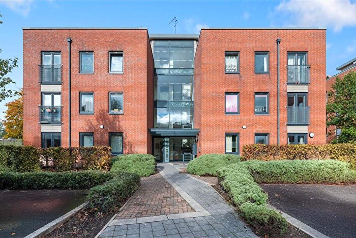 2 Bedroom Apartment For Sale In Knight Street, Macclesfield, SK11