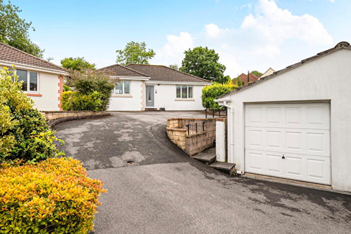 3 Bedroom Detached Bungalow For Sale In King Street, Warminster, BA12