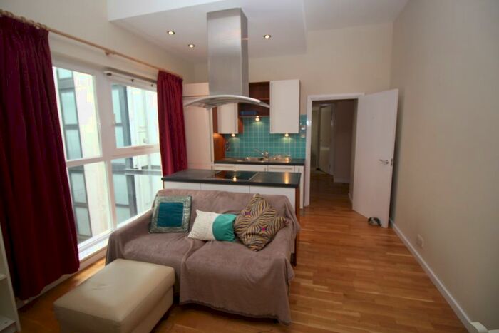 1 Bedroom Apartment To Rent In The Grand, Aytoun Street, Manchester, Greater Manchester, M1
