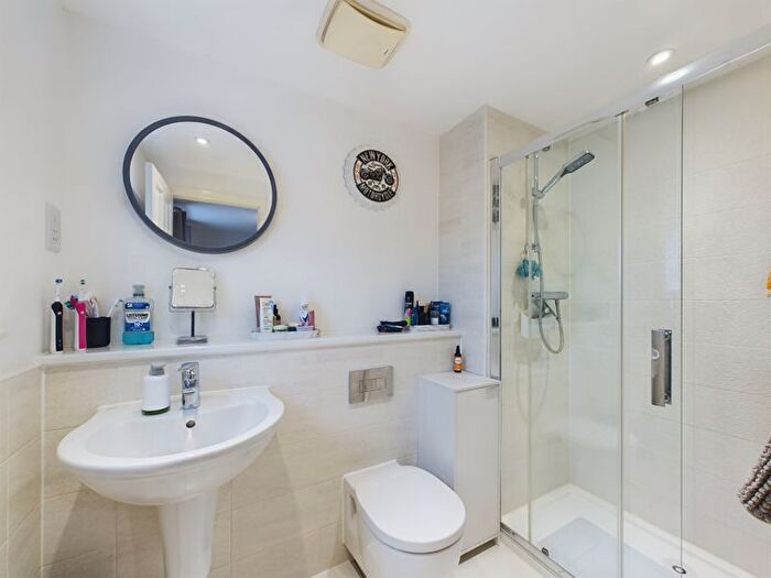 3 Bedroom End Of Terrace House For Sale In Pearmain Road, Somerton, TA11