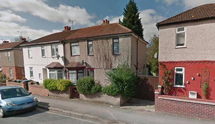 3 Bedroom Semi Detached House For Sale In Terry Road, Coventry, West Midlands, CV1