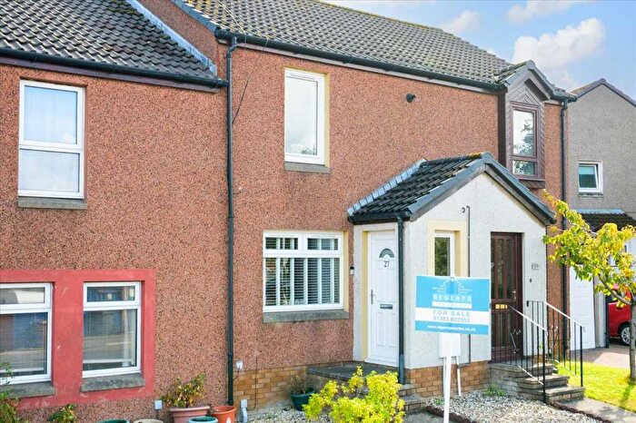 2 Bedroom Terraced House For Sale In Glen Nevis Drive, Dunfermline, KY11