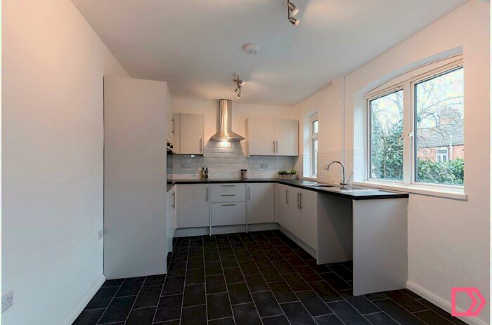 3 Bedroom Semi-Detached House To Rent In Naseby Street, Northampton, Northamptonshire, NN2