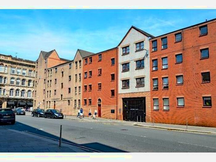 2 Bedroom Flat To Rent In Albion Gate, Glasgow, G1